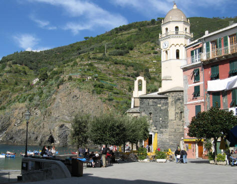 Vernazza Town Square